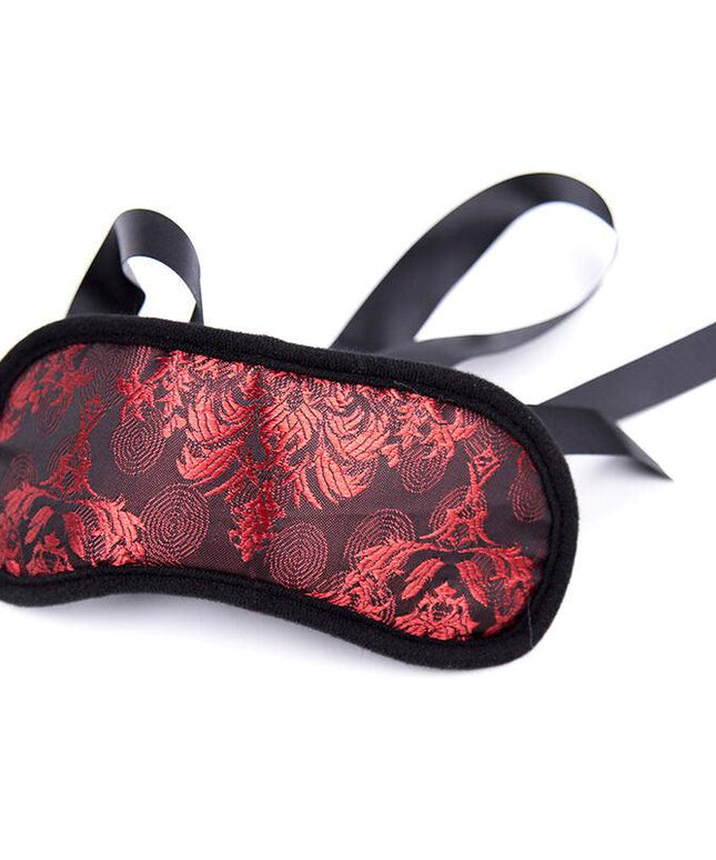 ohmama fetish maschera scandalo