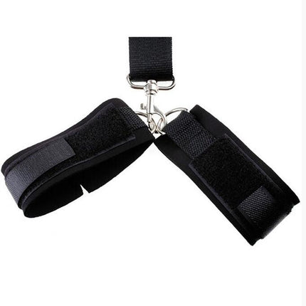 ohmama fetish bavaglio in neoprene con polsini