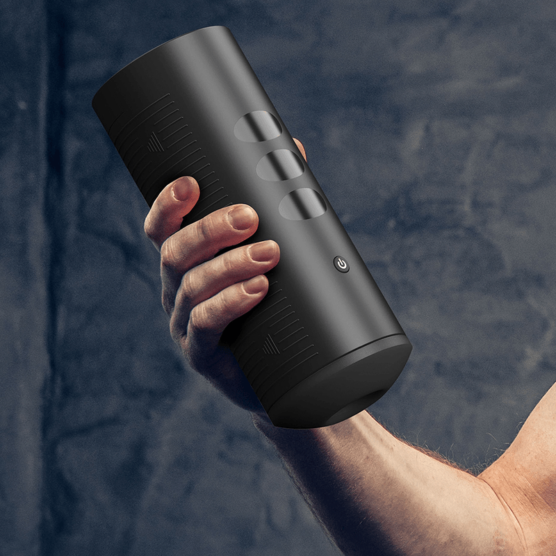 kiiroo masturbatore tecnologico titan