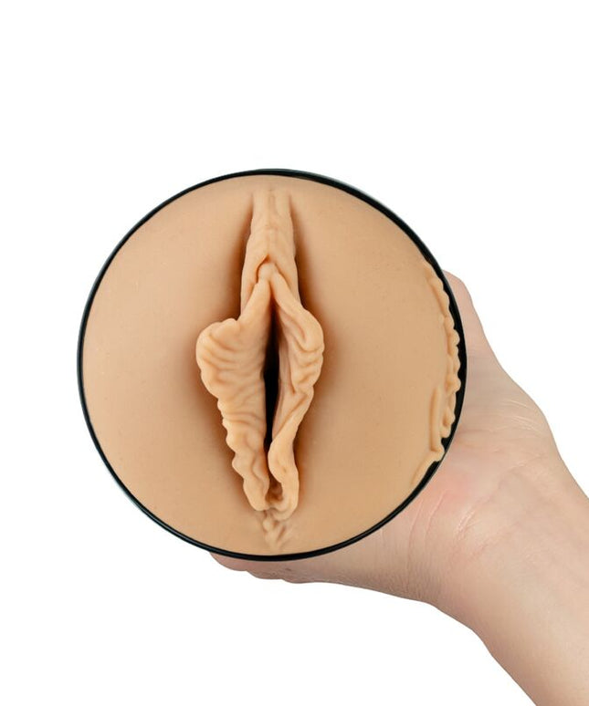 KIIROO - FEEL VICTORIA JUNE MASTURBATORE