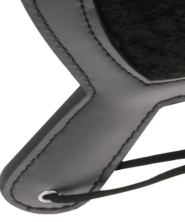 darkness pagaia in velluto fetish nera