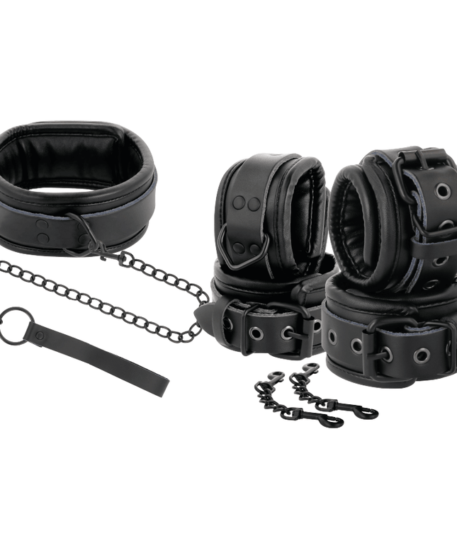 darkness manette e colletto in pelle nera