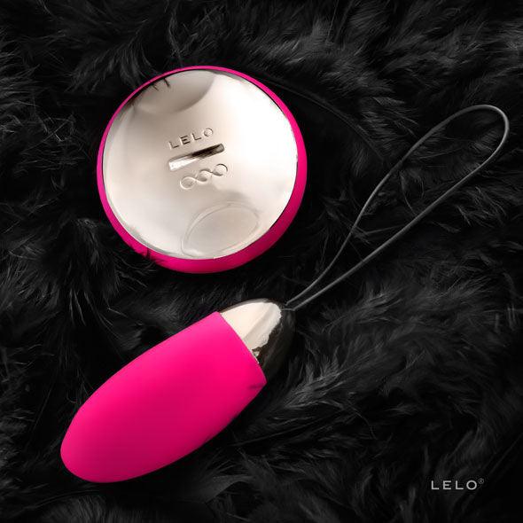 LELO - LYLA 2 INSIGNIA DESIGN EDITION UOVO MASSAGGIATORE CERISE - Only Vibes