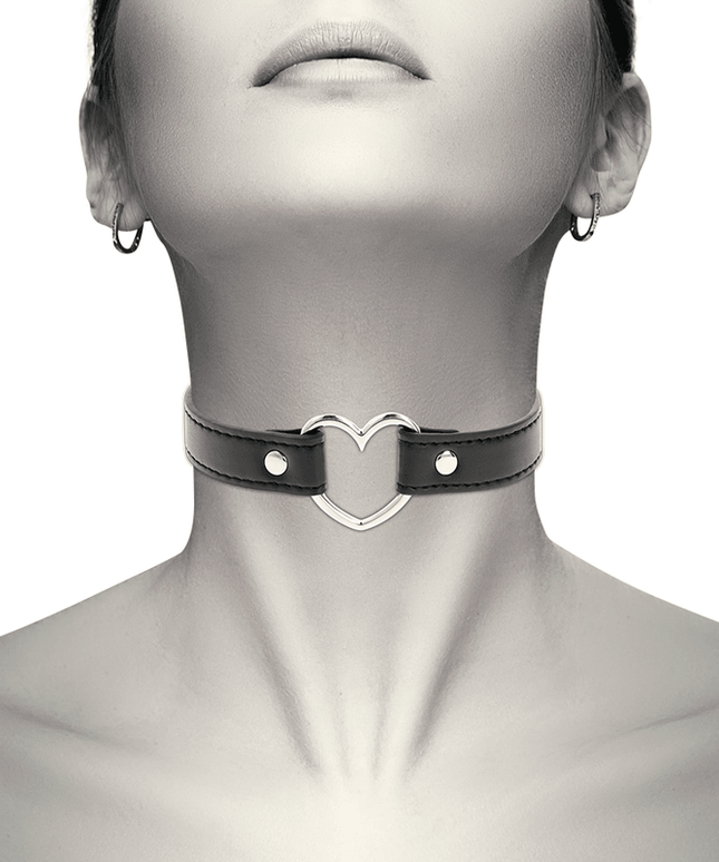 coquette chic desire collana in pelle vegana accessorio cuore donna