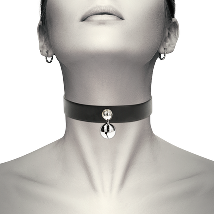 COQUETTE - CHIC DESIRE COLLANA IN PELLE VEGANA ACCESSORIO DONNA CON SONAGLIO
