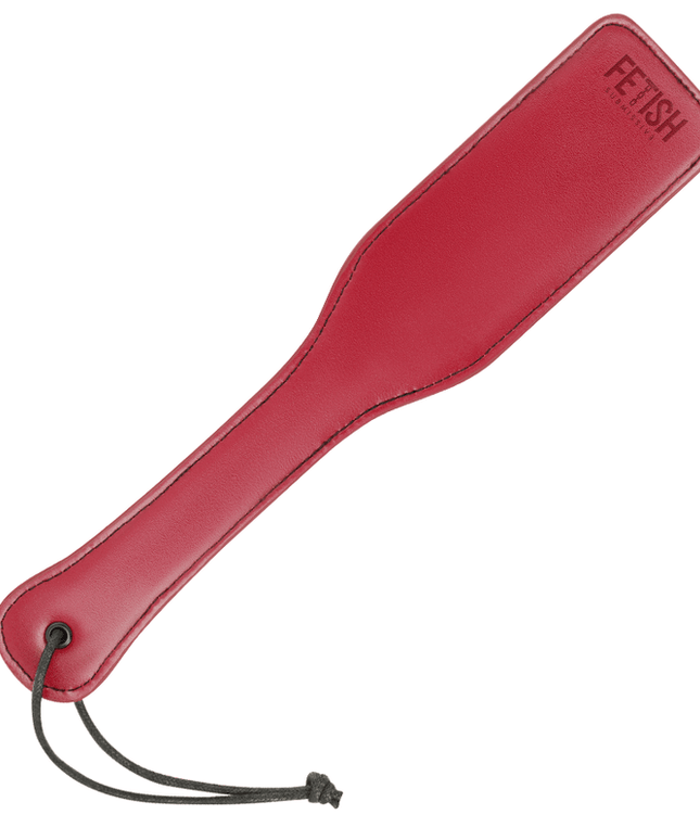 fetish submissive dark room frusta in pelle vegana 1